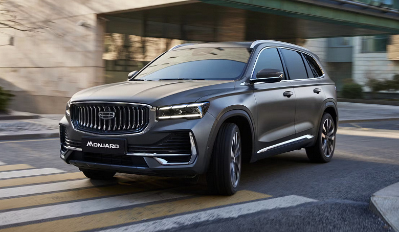 Geely Monjaro &mdash; хит не только в России. В Китае он обошел по продажам Toyota RAV4 и Volkswagen Tiguan L